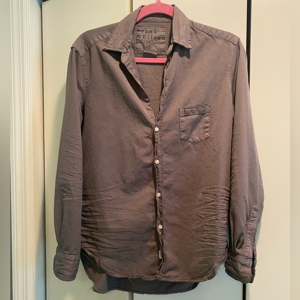 Frank & Eileen distressed denim button down